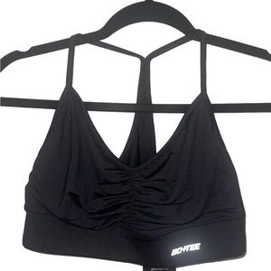 Bo + Tee Focus bra.